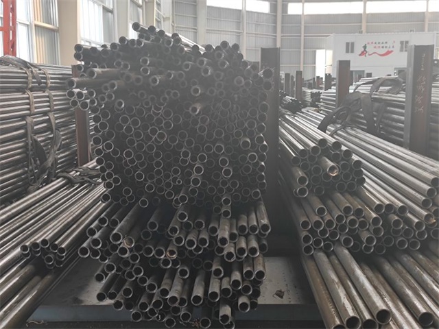 凉山精密无缝钢管现货批发